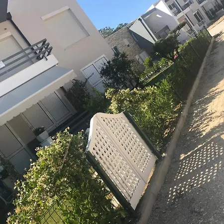 Villa Tea D7, Lura 3 *