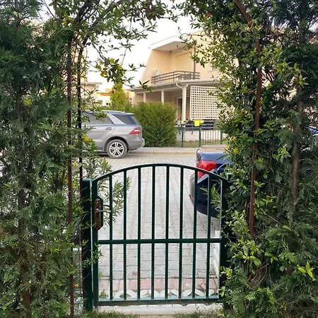 Villa Tea D7, Lura 3 Dıraç